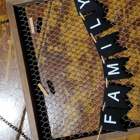 Family Sign - Picture 2 of 3